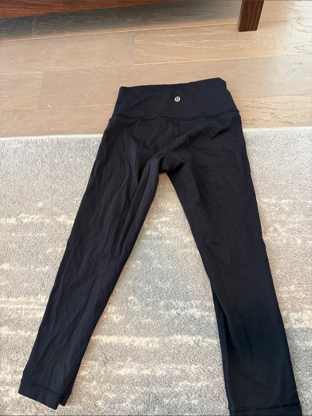 lululemon athletica Black crop leggings